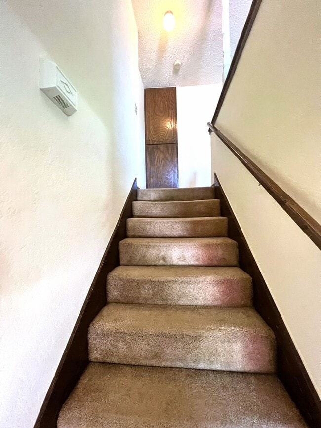 Photo - Town Houses Unit 810 Jenkins