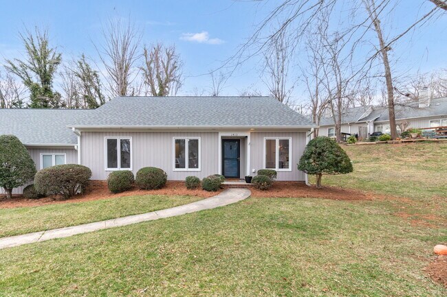 Photo - 1413 Grantland Pl