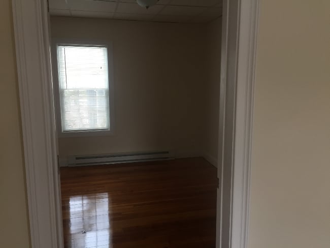 Photo - 5 N Worcester St