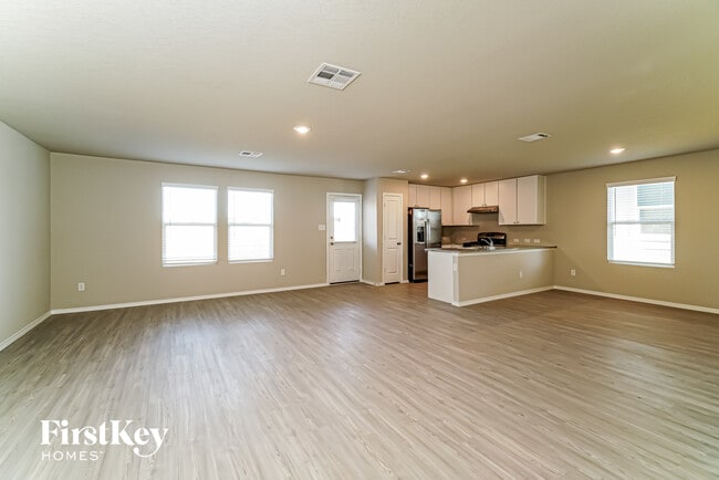 Photo - 10707 Prusiner Dr