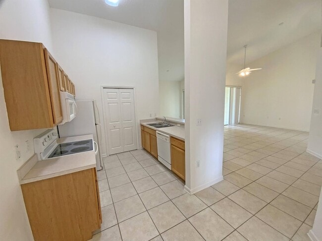 Photo - 1603 Prestwick Pl