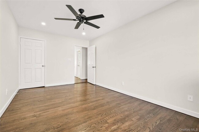 Photo - 67-07 Selfridge St Unit 3rd Floor