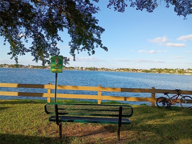 Photo - 13274 SW 142nd Terrace