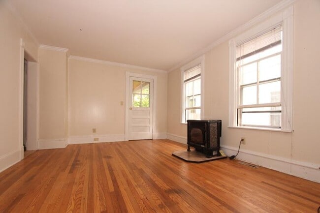 Photo - 8 S Union St