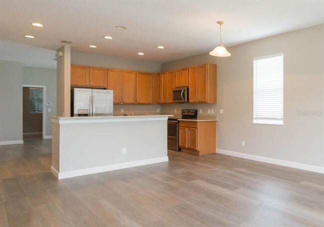 Photo - 17843 Cunningham Ct