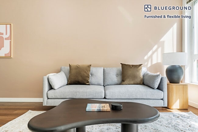 Photo - 12258 NE 12th Ln Unidad SI FL3-ID911