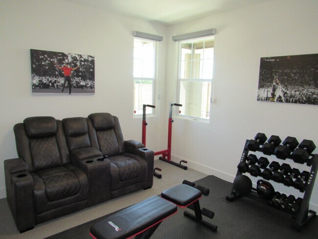 Photo - Gorgeous 4 Bed, 2.5 Bath Townhome in Prime Location near Downtown Livermore