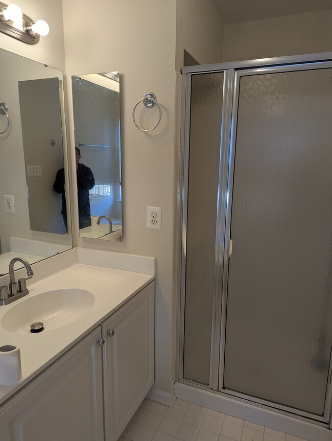 Photo - 2724 Manhattan Pl