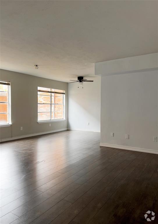 Building Photo - 8067 Meadow Rd Rental