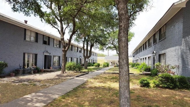 Photo - Bowser Place