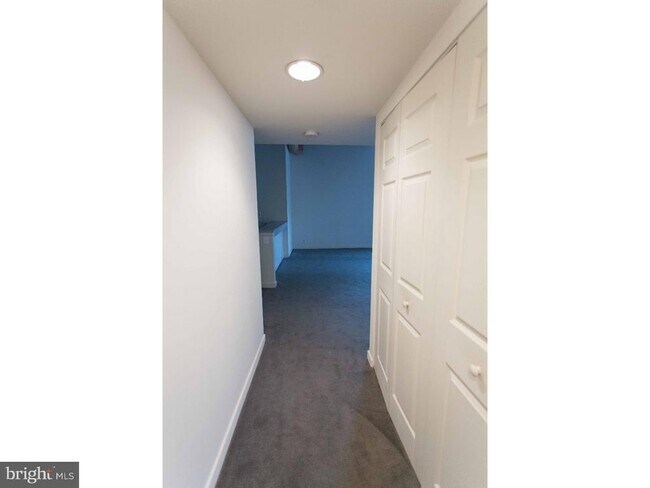 Photo - 130 Arch St Unidad 501