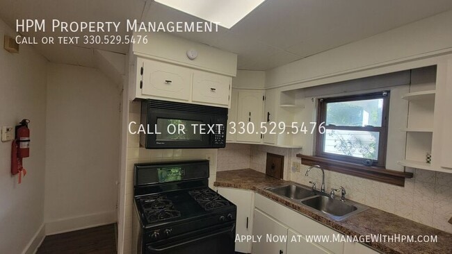 Photo - 421 E Thornton St