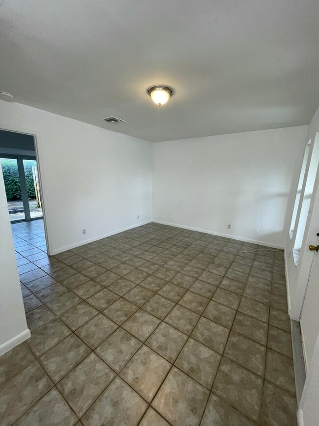 Photo - 12058 Ellison Wilson Rd