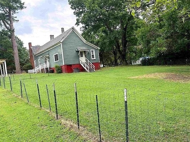 Photo - 123 Hillcrest St