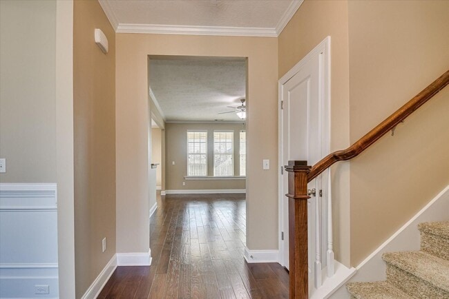 Photo - 852 Williford Run Dr