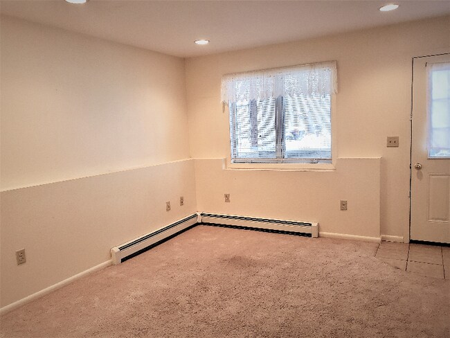 Photo - 1319 Walnut St