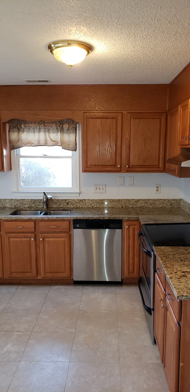 Photo - 2538 Cottage Pl