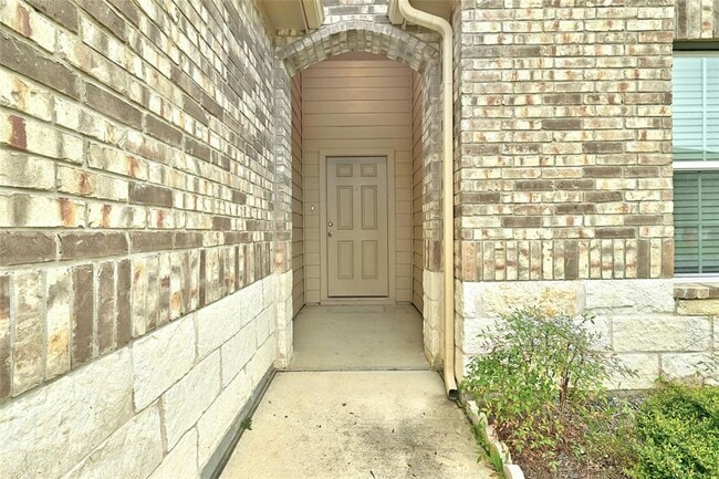 Photo - 6301 Wideleaf Dr