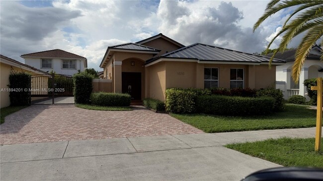 Photo - 1070 NW 129th Pl