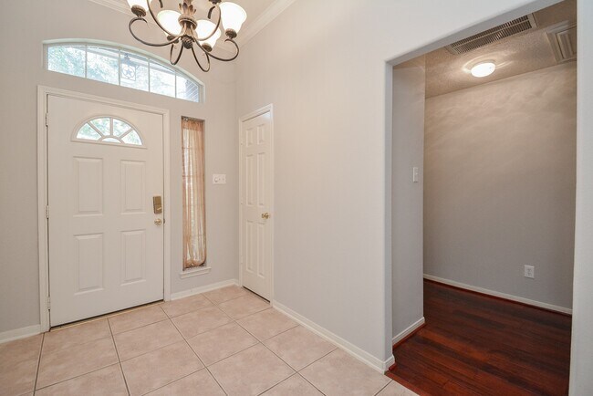 Photo - 18714 Flagstone Creek Rd