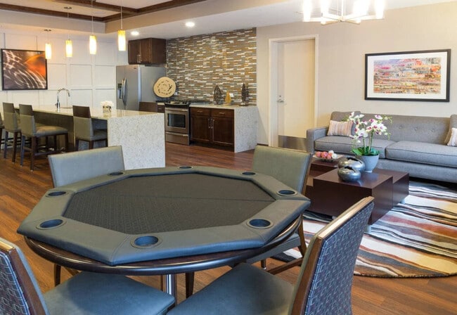 Photo - 256 N Addison Ave Unit ID1366992P