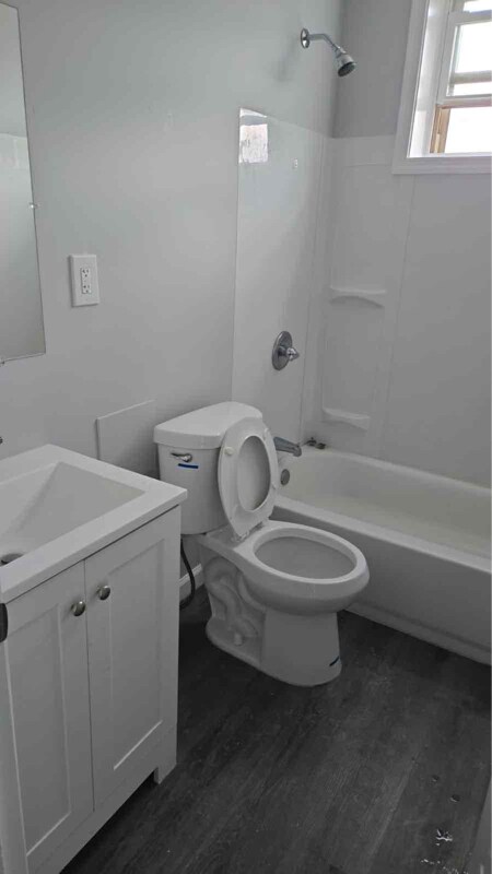 Photo - 3631 Liberty Heights Ave Unidad C5