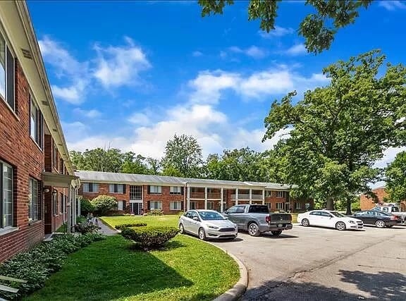 Photo - 1024 S Brown St