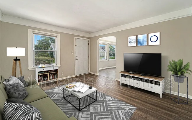 Photo - 9555 Montrose St House