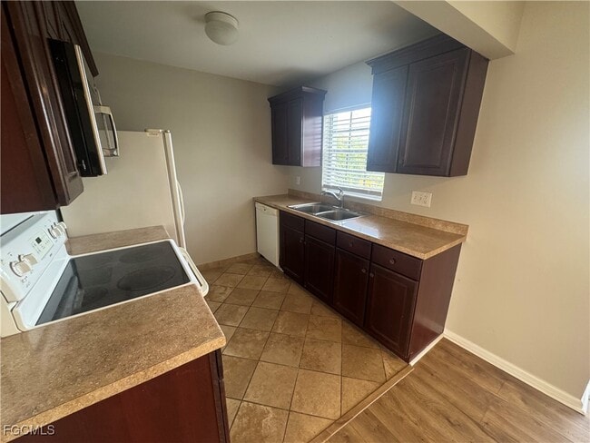 Photo - 7019 Cedarhurst Dr Unit 9D