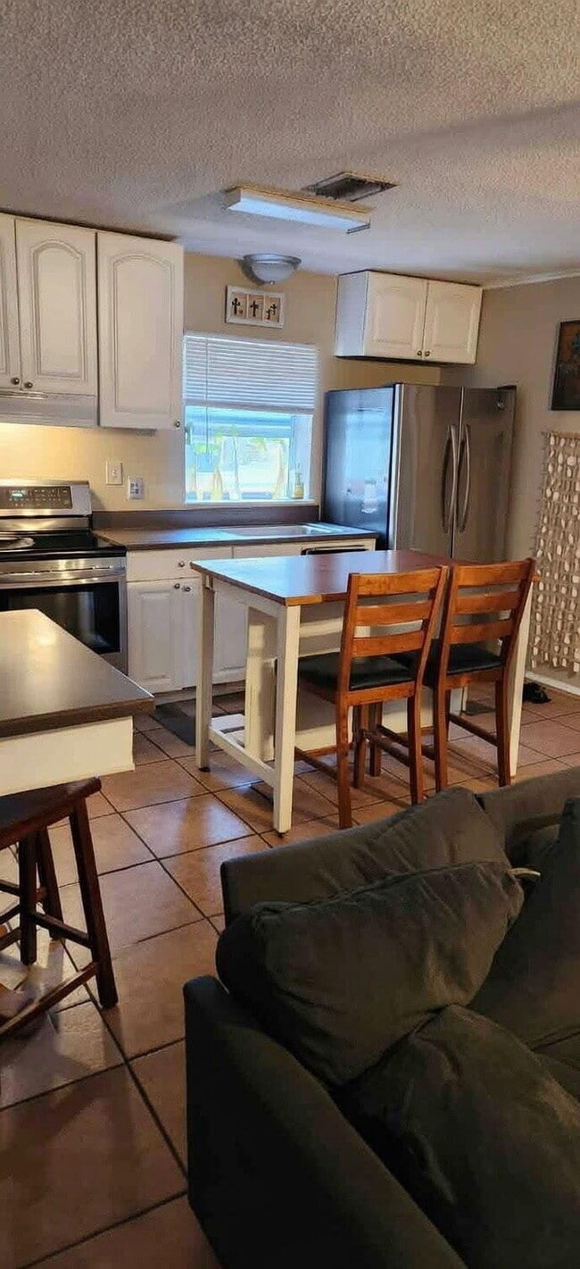 Photo - 221 Balboa St