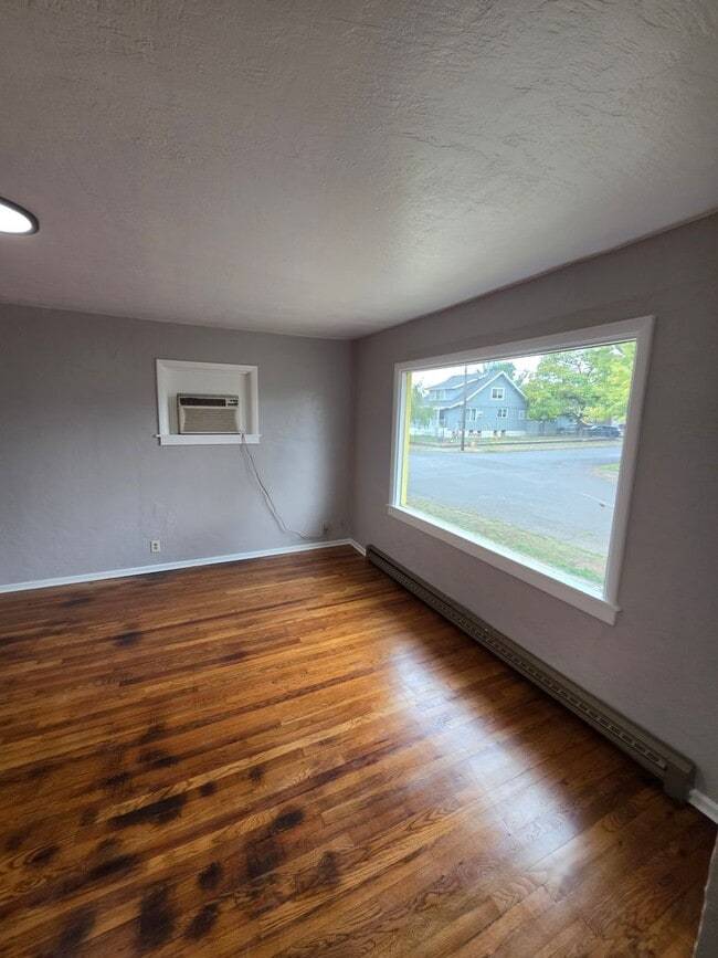 149 Willard St