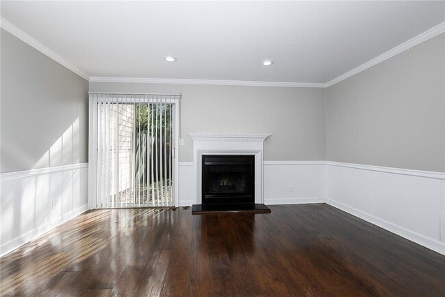 Photo - 3837 Moran Way