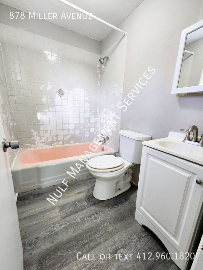 Photo - 878 Miller Ave