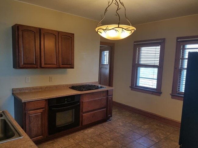 Photo - 3451 N Booth St