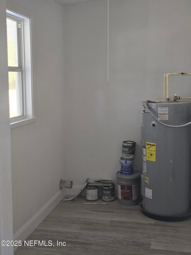 Photo - 5708 Vernon Rd