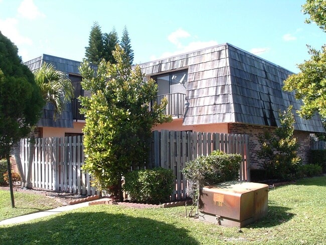 Photo - 1714 Forest Lakes Cir Townhome