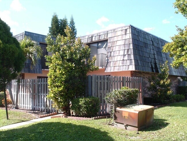 Building Photo - 1714 Forest Lakes Cir Rental