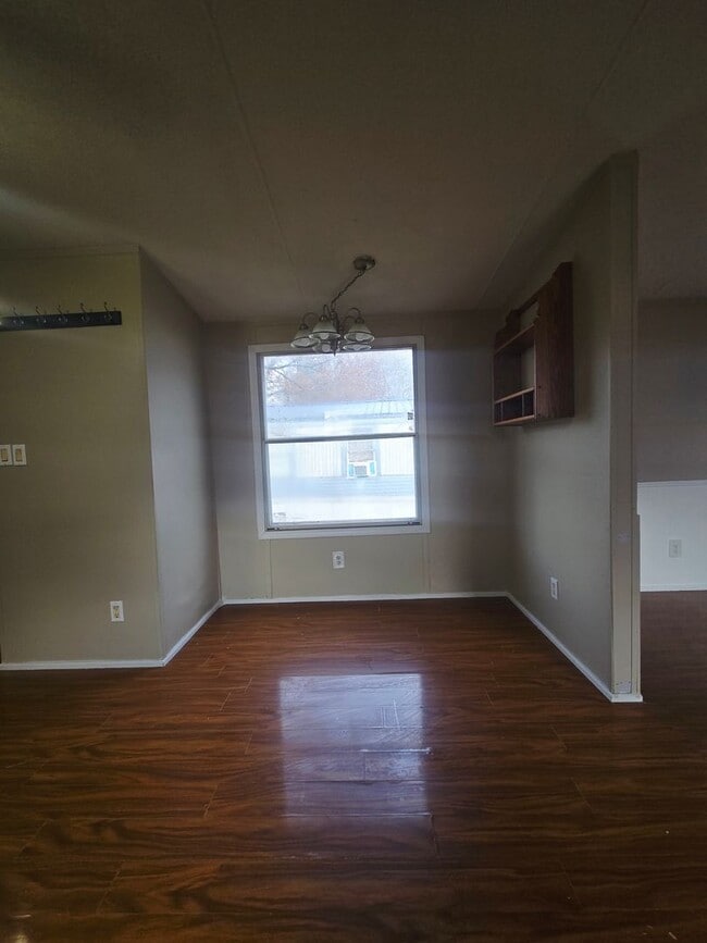 Photo - 3 bedroom, 2 bath Mobile Home in Yorktowne