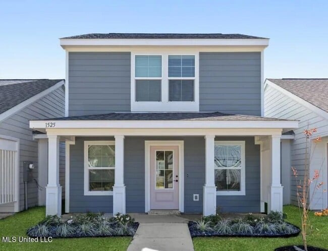 Building Photo - 1511 2nd St