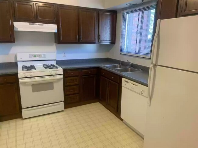 Photo - 1413 2nd Ave Unit 1