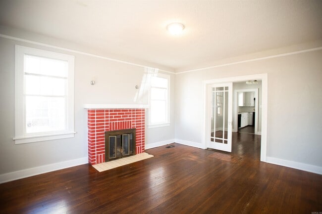 Photo - 1626 Gum St