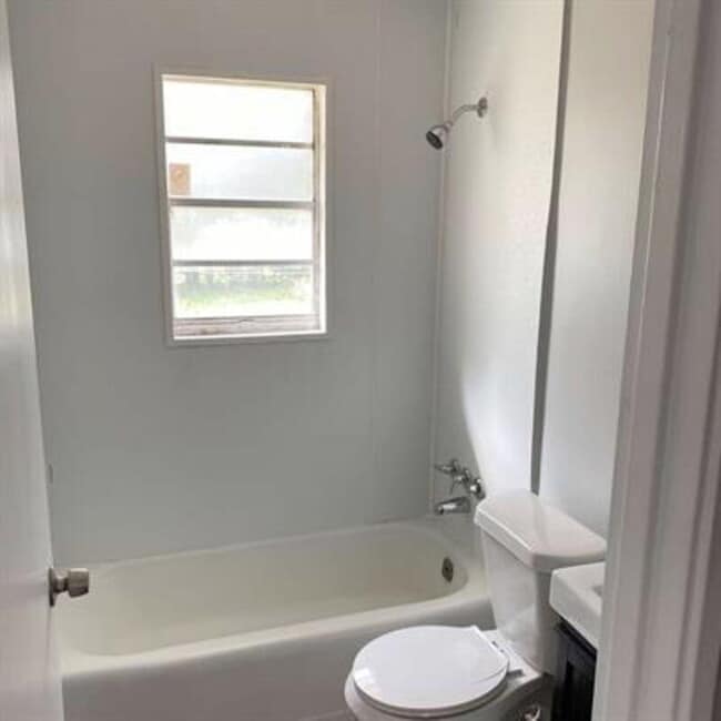 Photo - 719 Palmetto Ave