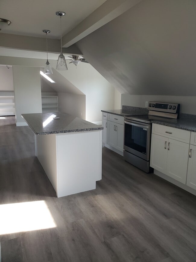 New appliances - 163 Whitman Ave Unit 163 Whitman 3rd Floor