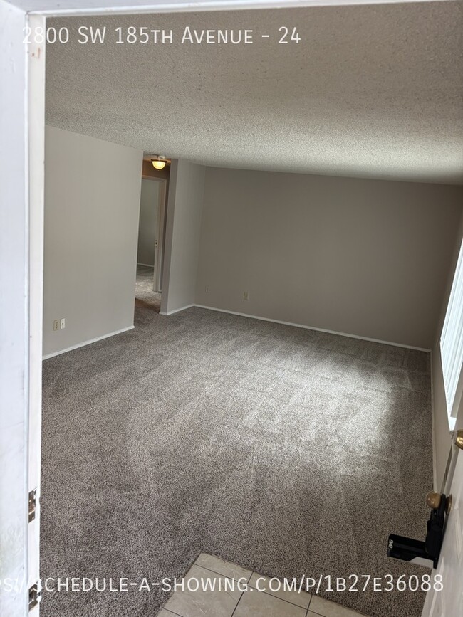 2br Upstairs Unit - ALOHA CREST APTS Water... - 2br Upstairs Unit - ALOHA CREST APTS Water... Unidad 24