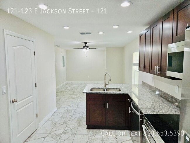 Photo - 121-123 E Jackson Street-121 Unit 121