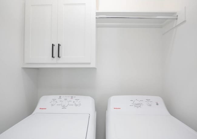 Photo - 1408 S Xanthia St Unit 3