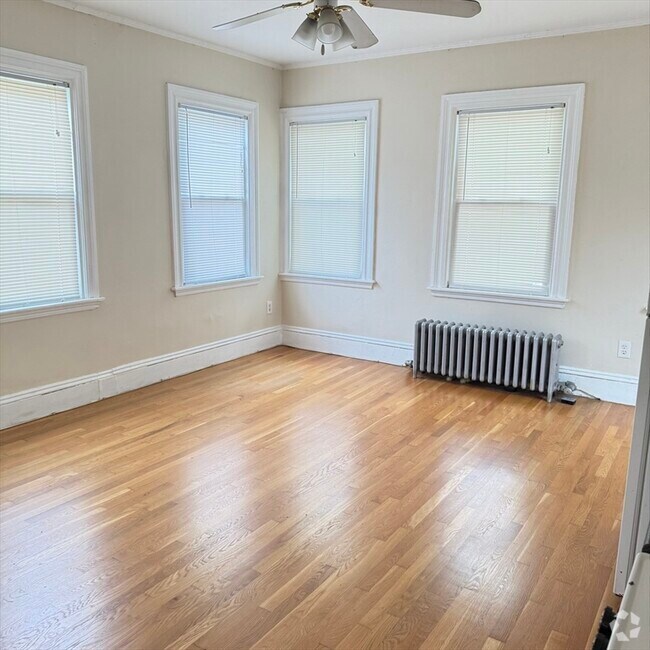 Building Photo - 86 Ellery St Unit 6 Rental