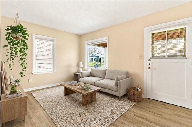 Photo - 2593 Osceola Ave