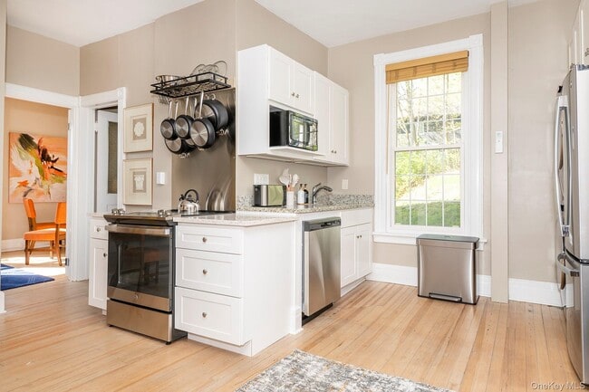 Photo - 3212 Franklin Ave Unit 1st Floor Norht