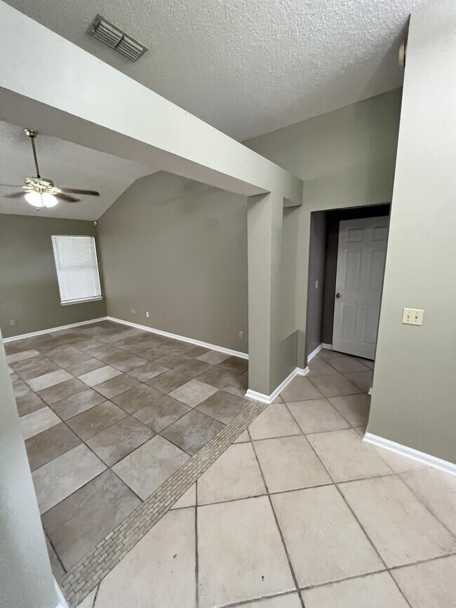 Photo - 3083 Marbon Estates Ln S